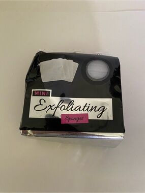 Mini Exfoliating Sponges 50 counts